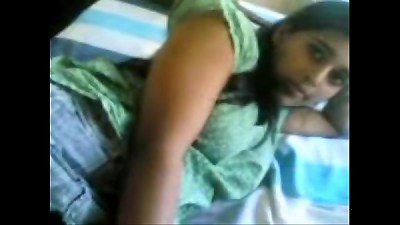 Fudendo a moreninha gostosinha