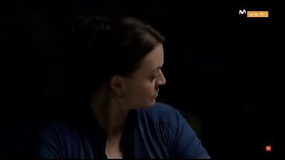 Jovencito con madura casada... el marido los encuentra...