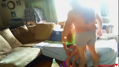 parent bangs daughter while bro jerks on couch