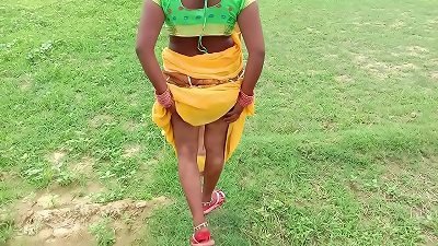 à¤§à¤¾à¤¨ à¤²à¤—à¤µà¤¾à¤¨à¥‡ à¤—à¤ˆ à¤”à¤° à¤µà¤¹à¥€ à¤šà¥à¤¦ à¤—à¤ˆ