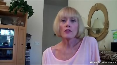 hook-up Games With grandmother At Home