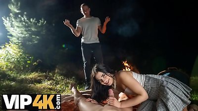HUNT4K. teenager Chloe Heart was seduced and her tight pussy was nailed in public in front of her beau