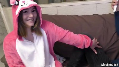 2 funny whores offered me group hump