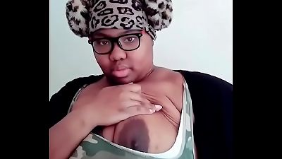 YouTuber Breeoni Jones hooters in aged patreon video