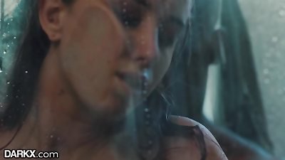 Haley Reed deep-throats Underwater Before Being plumbed In shower