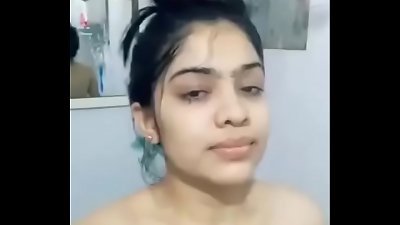 beautiful body gorgeous female tub flick