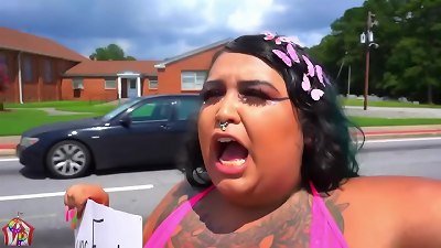 TheJaidynVenus dreamed To Let A Clown boink For Free And Ran into Gibby The Clown