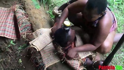 okoro the hunter caught pounding patricia 9ja on the king's farm land with softkind fucksy
