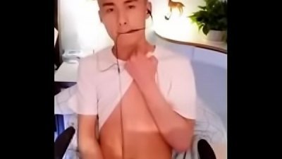 Trai &dstrok;áº¹p cu to livestream sá»¥c cá»±c d&acirc;m