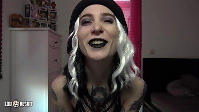 Used as a male hoe in a fag parking spot (German) Lou Nesbit, Lia Louise