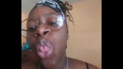 Naejae gets bizarre during gullet excursion
