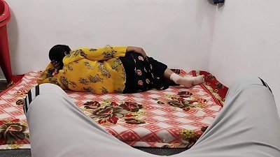 stunning Indian college girlfriend uncut see