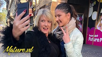 56 yr elder Mom-I-would-Like-to-Fuck Amy heads On Tinder tryst With fledgling teen Francesca DiCaprio