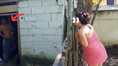 bathroom doesn't work, married dame asks farm caretaker for help using only a towel and pays with fuck-a-thon