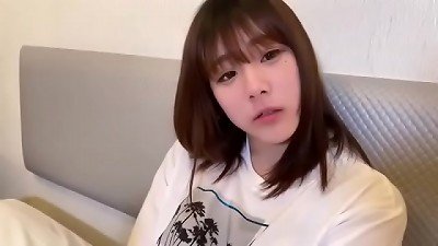 é•·å¾—å¾ˆå¯æ„›çš„å¥³å­©