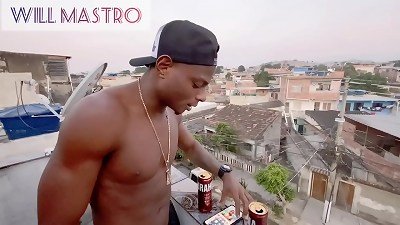 Convidei meu amigo cub Caralh&atilde;o pra toma uma cerveja , ele acabou comendo minha namorada a gostosa da (Sabrina Gostosa18)