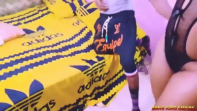 MY AFRICAN STORY WITH A first TIME HOOK UP college chick - I man juice ON HER two times